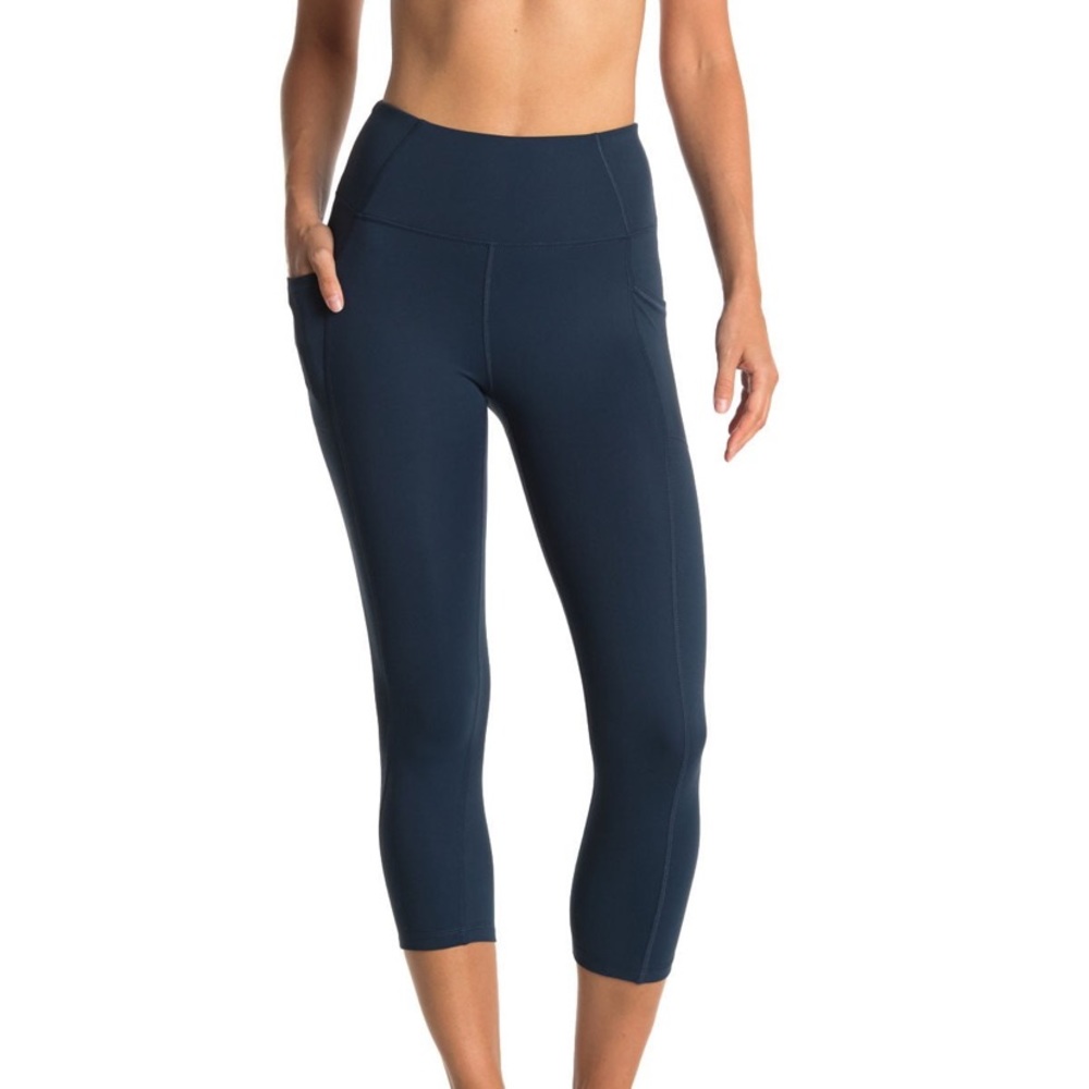 X by Gottex workout pants size small